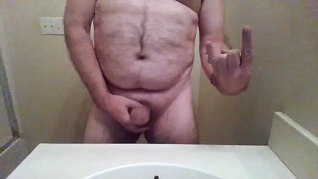 WatchinU82 online show from December 21, 2025, 6:37 am