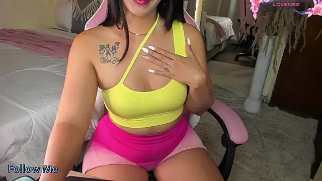 Snapshot of haileylovee2 chatting on February 14, 2025, 2:28 am haileylovee2 online show from February 14, 2025, 2:28 am