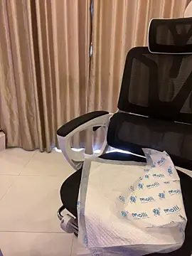 Milk-babier online show from April 20, 2026, 3:09 am