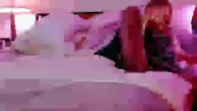 NinasNylonz online show from October 11, 2025, 4:13 am