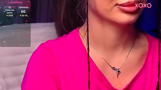 Snapshot of Laura_Bess chatting on January 21, 2025, 11:35 am Laura Bess online show from January 21, 2025, 11:35 am