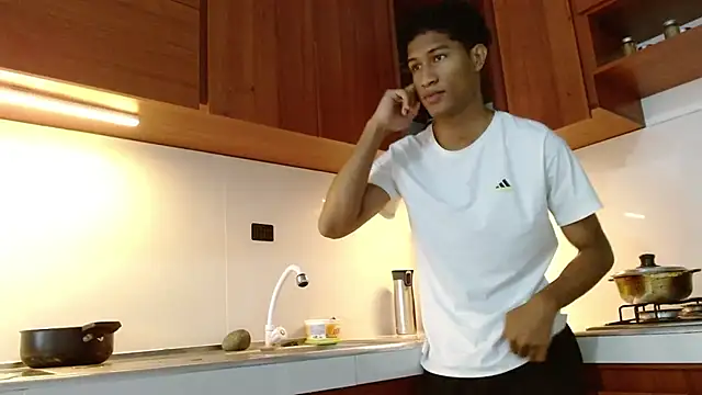 Masterikee online show from October 18, 2025, 11:34 am