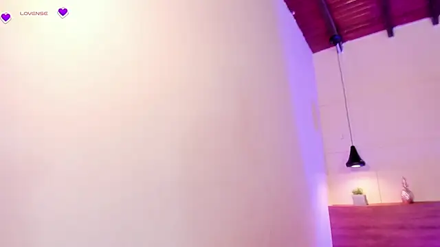 Snapshot of sherylgrey chatting on September 11, 2025, 10:43 pm sherylgrey online show from September 11, 2025, 10:43 pm