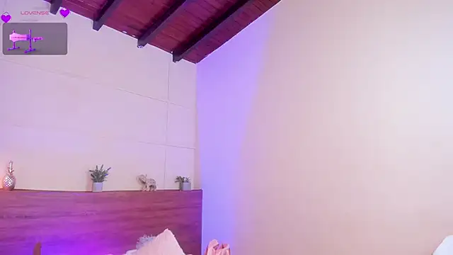 Snapshot of sherylgrey chatting on September 15, 2025, 11:27 pm sherylgrey online show from September 15, 2025, 11:27 pm