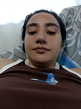 Snapshot of Hellen_Alex chatting on November 4, 2025, 2:43 pm Hellen Alex online show from November 4, 2025, 2:43 pm