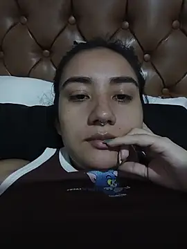 Hellen Alex online show from March 4, 2026, 1:52 pm