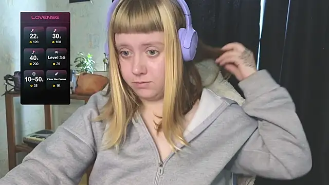 June shy0 online show from September 26, 2025, 7:26 am