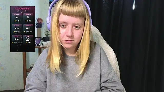 June shy0 online show from September 28, 2025, 7:26 am