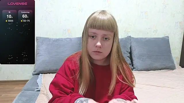 Snapshot of June_shy0 chatting on May 30, 2026, 8:42 am June shy0 online show from May 30, 2026, 8:42 am