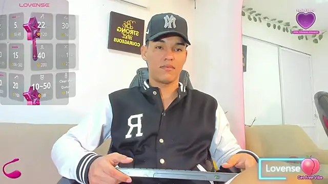 ryan carter08 online show from November 7, 2025, 1:54 am