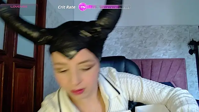 Snapshot of _isaabellaa chatting on October 29, 2025, 1:32 pm isaabellaa online show from October 29, 2025, 1:32 pm