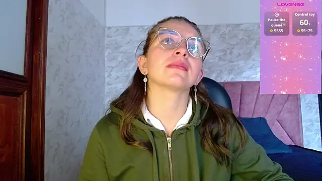 Snapshot of _isaabellaa chatting on October 31, 2025, 12:24 pm isaabellaa online show from October 31, 2025, 12:24 pm