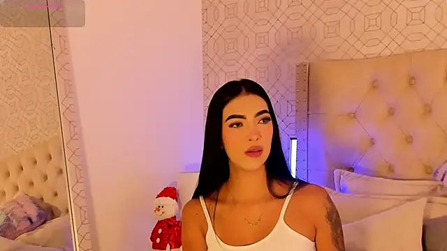 Snapshot of AriRobert_ chatting on November 23, 2025, 4:11 am AriRobert online show from November 23, 2025, 4:11 am