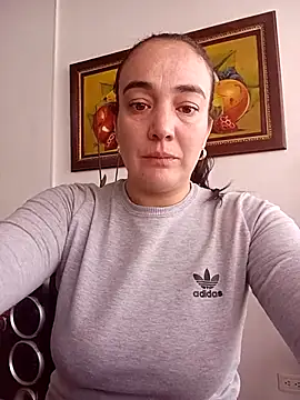 Snapshot of skayhot_ chatting on February 28, 2025, 1:25 pm skayhot online show from February 28, 2025, 1:25 pm