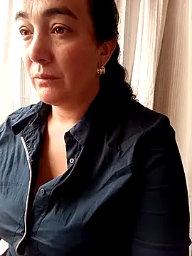 Snapshot of skayhot_ chatting on February 21, 2025, 1:00 pm skayhot online show from February 21, 2025, 1:00 pm