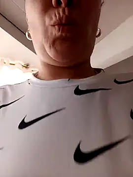 Snapshot of skayhot_ chatting on March 13, 2025, 1:29 pm skayhot online show from March 13, 2025, 1:29 pm