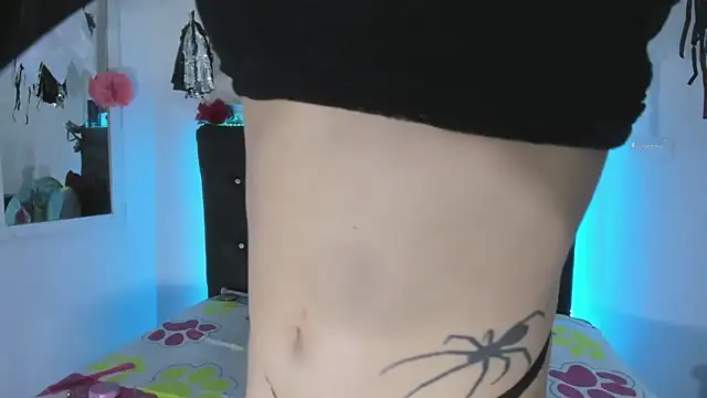 YUKIODAVIS online show from October 14, 2025, 1:17 am