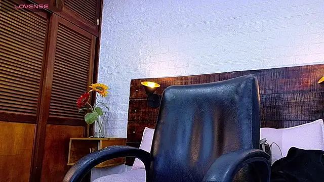 Celeste sanz online show from November 30, 2025, 11:55 am