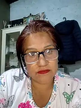 Snapshot of Edged_Hot69 chatting on October 28, 2025, 3:18 am Edged Hot69 online show from October 28, 2025, 3:18 am