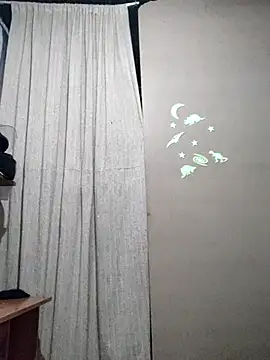 Snapshot of Edged_Hot69 chatting on November 16, 2025, 9:41 pm Edged Hot69 online show from November 16, 2025, 9:41 pm