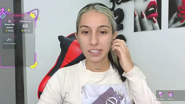 Snapshot of tammyandrade_ chatting on November 13, 2025, 1:53 am tammyandrade online show from November 13, 2025, 1:53 am