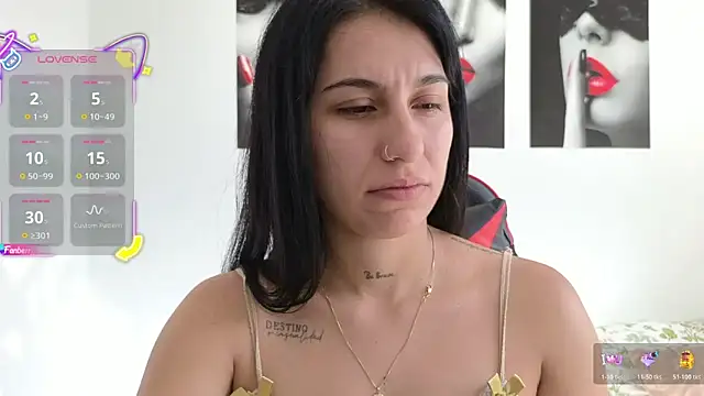 tammyandrade  online show from April 21, 2026, 1:50 pm