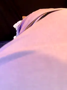 Snapshot of Veyolla_Beau chatting on October 18, 2025, 5:59 pm Veyolla Beau online show from October 18, 2025, 5:59 pm