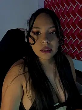 Snapshot of emiily15__ chatting on October 7, 2025, 6:42 pm emiily15 online show from October 7, 2025, 6:42 pm