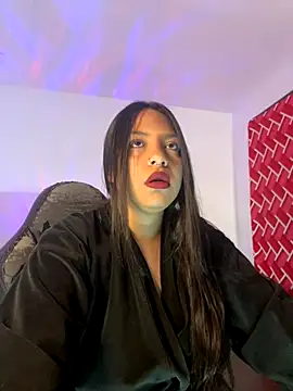 Snapshot of emiily15__ chatting on September 10, 2025, 5:56 pm emiily15 online show from September 10, 2025, 5:56 pm