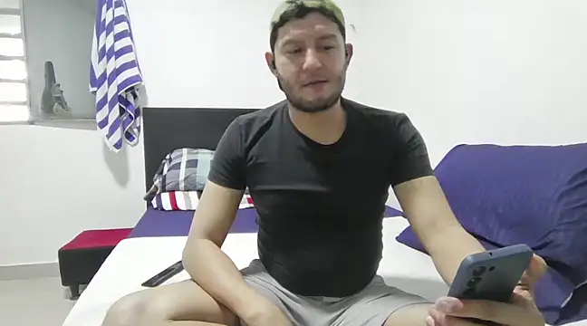 Snapshot of 2020dastan chatting on January 26, 2025, 10:13 pm 2020dastan online show from January 26, 2025, 10:13 pm