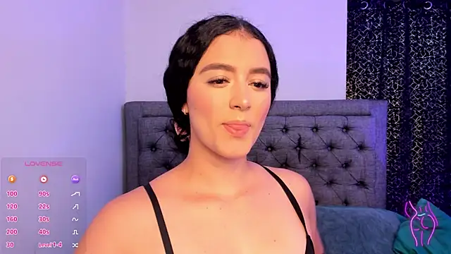 Snapshot of Adhara-zanne chatting on March 4, 2026, 2:19 am Adhara-zanne online show from March 4, 2026, 2:19 am