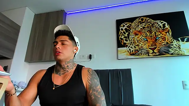 Snapshot of Dominiofit chatting on March 28, 2026, 6:20 pm Dominiofit online show from March 28, 2026, 6:20 pm