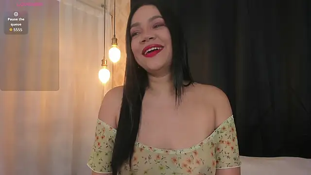 CherylFoster online show from November 8, 2025, 8:23 pm