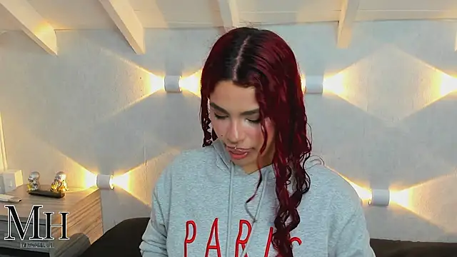 MizzHell online show from February 12, 2026, 3:50 am