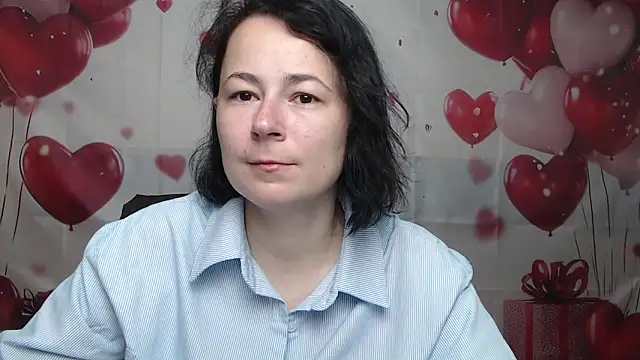 Snapshot of MarieSho chatting on May 20, 2026, 6:21 am MarieSho online show from May 20, 2026, 6:21 am