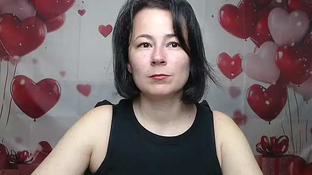 Snapshot of MarieSho chatting on May 21, 2026, 6:44 am MarieSho online show from May 21, 2026, 6:44 am