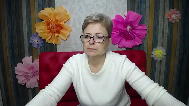 EmiliaGree online show from April 19, 2026, 5:14 pm