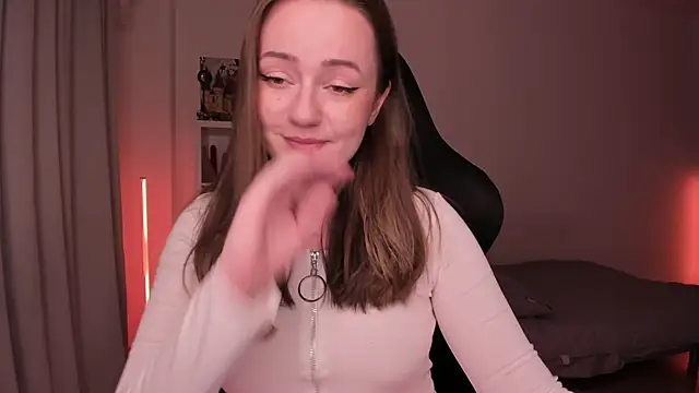 WalkingGirl online show from January 28, 2025, 9:19 pm