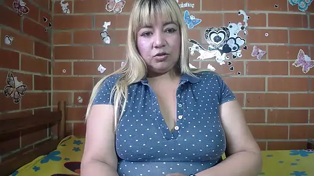 jones-scarlet online show from October 22, 2025, 1:10 pm