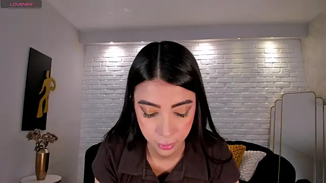 Snapshot of ValeriaVelvet chatting on November 12, 2025, 12:09 pm ValeriaVelvet online show from November 12, 2025, 12:09 pm