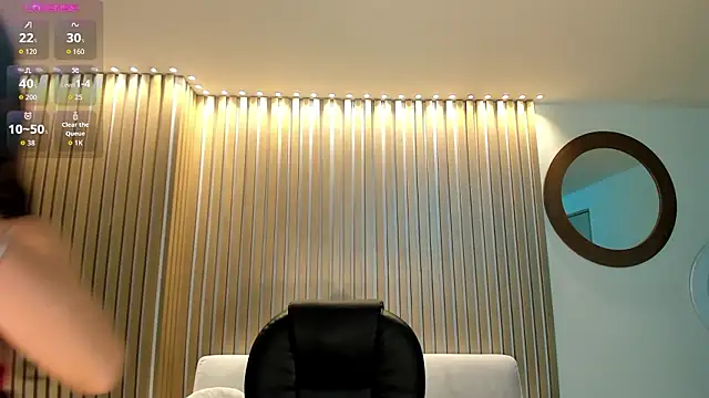 ValeriaVelvet online show from March 10, 2026, 11:58 am