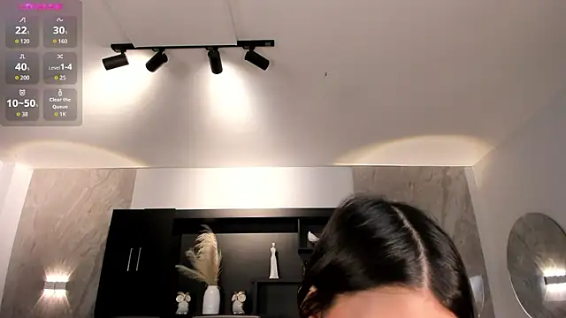 Snapshot of ValeriaVelvet chatting on November 7, 2025, 12:10 pm ValeriaVelvet online show from November 7, 2025, 12:10 pm