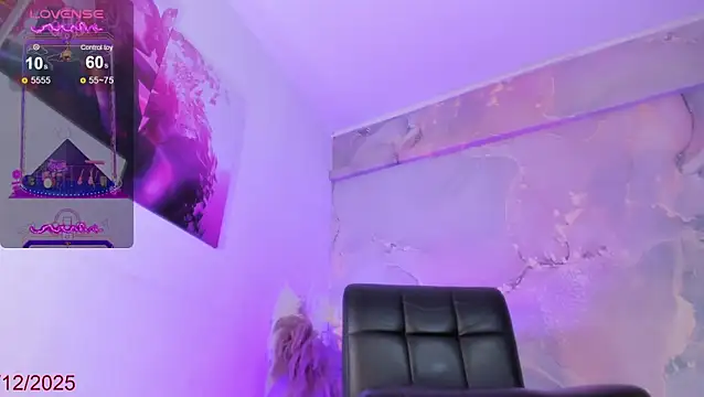 Snapshot of Karla-Ebony chatting on December 14, 2025, 2:00 pm Karla-Ebony online show from December 14, 2025, 2:00 pm