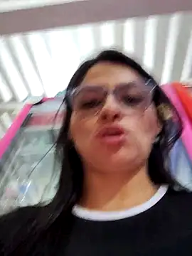 Linda Lars online show from February 8, 2026, 3:15 am