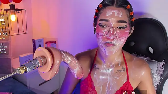 Snapshot of baby_naughty1_ chatting on February 26, 2025, 4:27 pm baby naughty1 online show from February 26, 2025, 4:27 pm