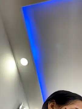 ariel jonees online show from November 12, 2025, 2:48 am