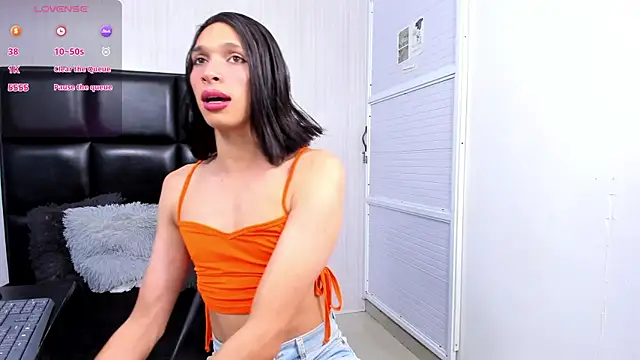 Milk max 18 online show from January 27, 2025, 8:39 pm