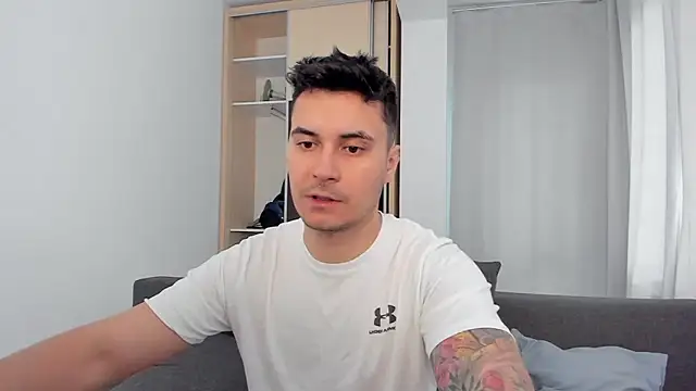 Snapshot of MatMalonne chatting on March 5, 2026, 6:54 am MatMalonne online show from March 5, 2026, 6:54 am