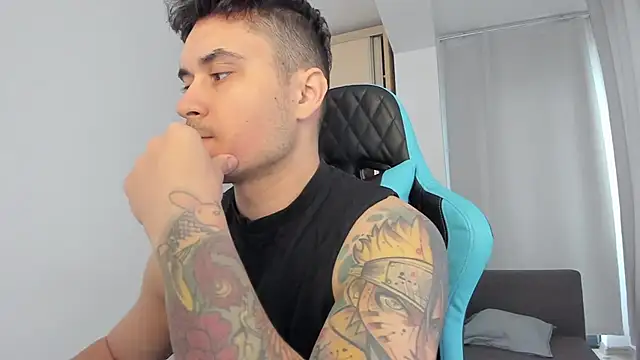 Snapshot of MatMalonne chatting on January 18, 2026, 8:07 am MatMalonne online show from January 18, 2026, 8:07 am