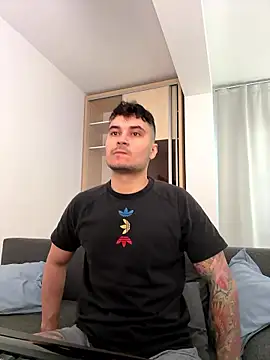 Snapshot of MatMalonne chatting on January 9, 2026, 7:26 am MatMalonne online show from January 9, 2026, 7:26 am